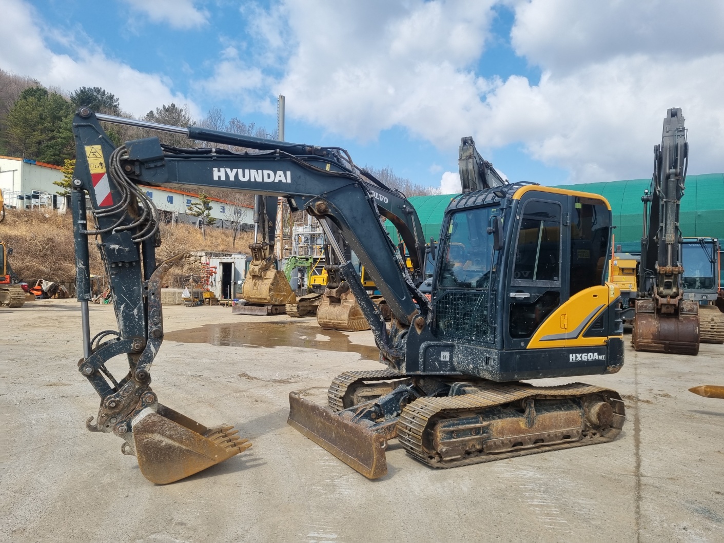 HX60AMT