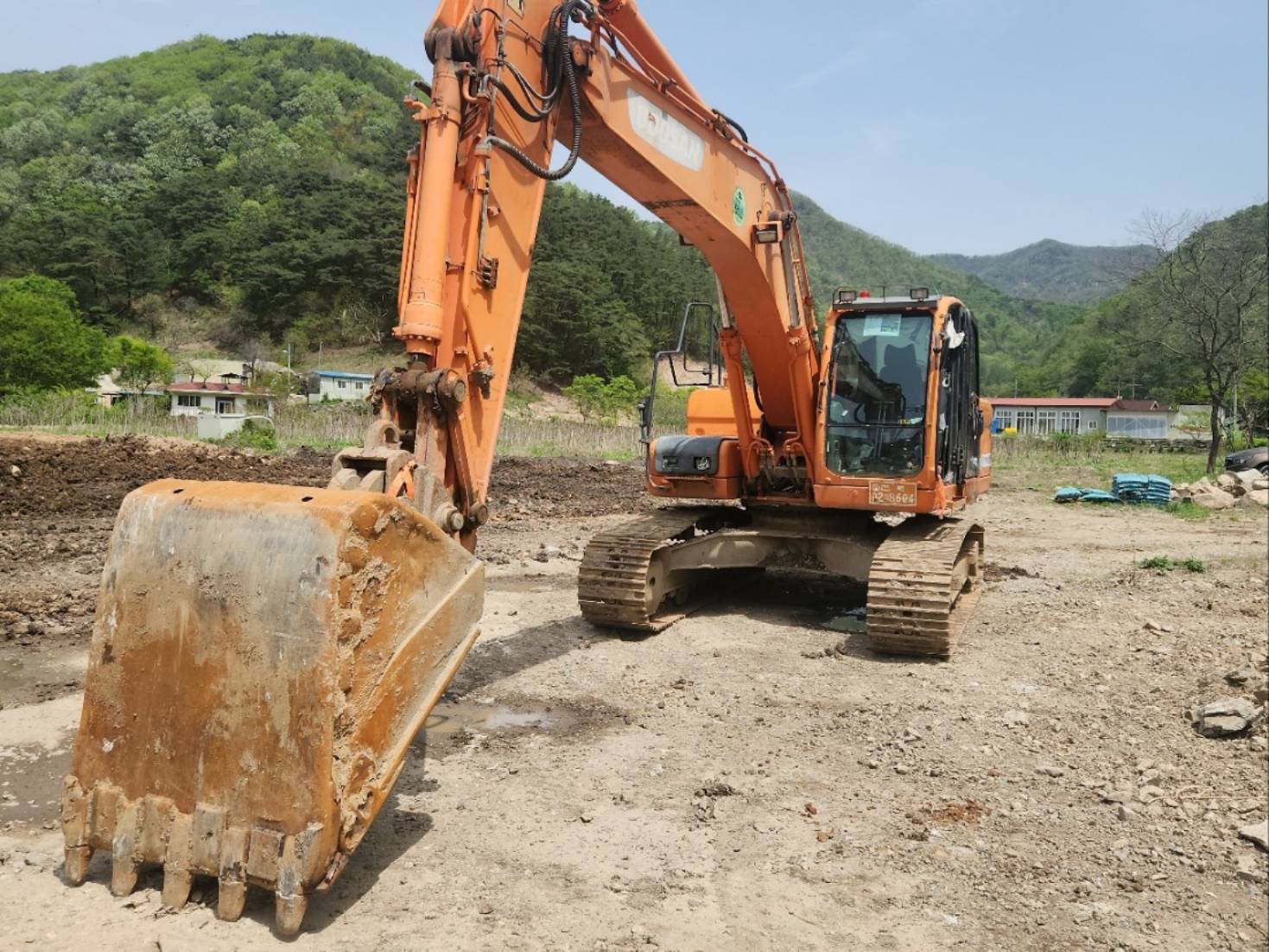 DX220LCA