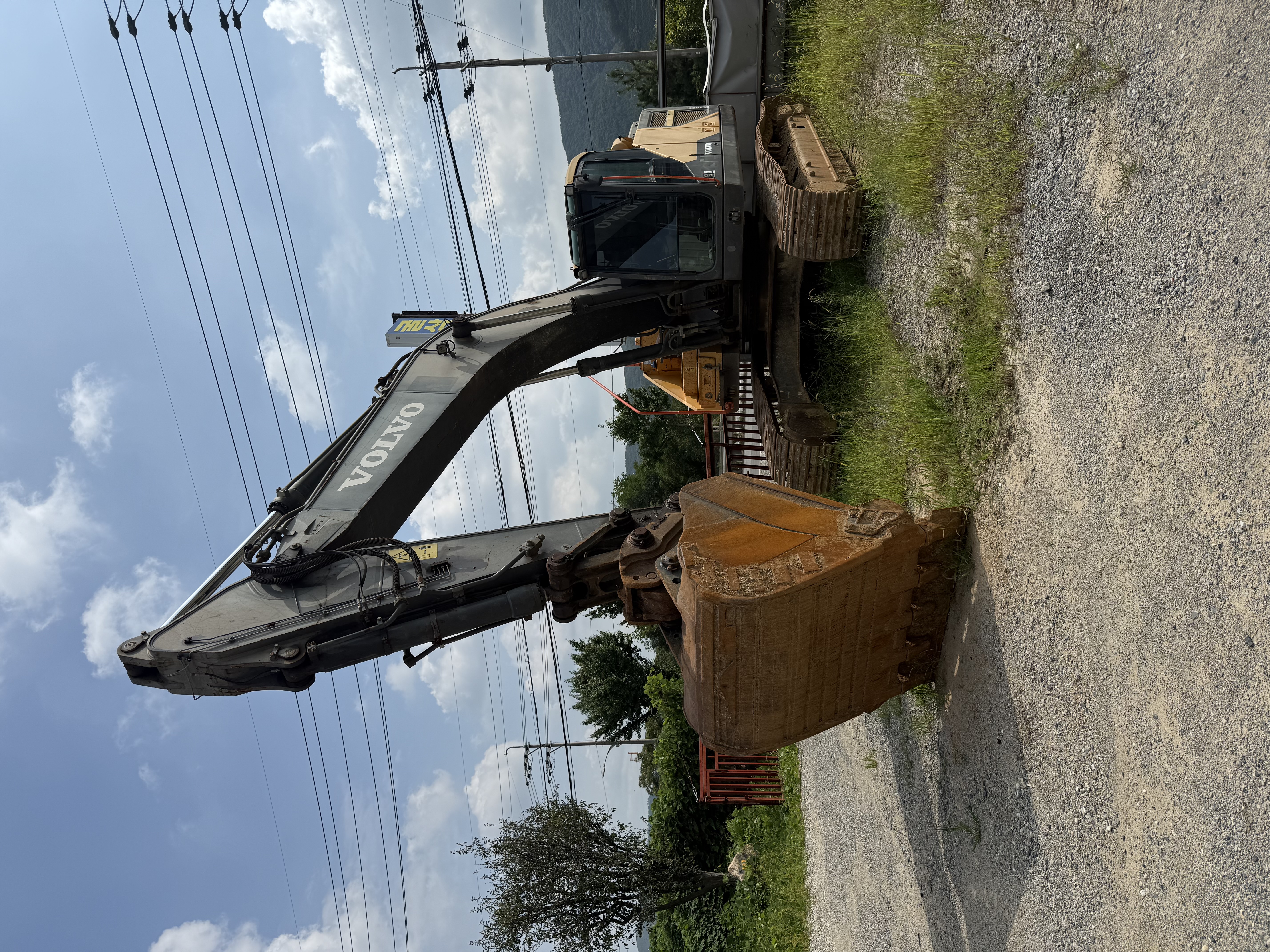 EC300E