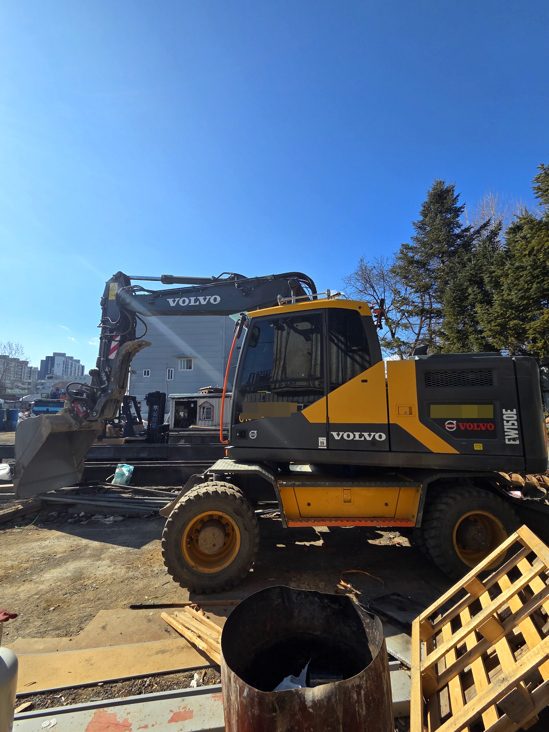 EW150E